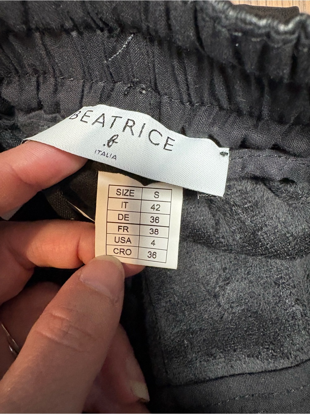 NWT Beatrice .b Faux Leather Black Long Shorts - Picture 7 of 10